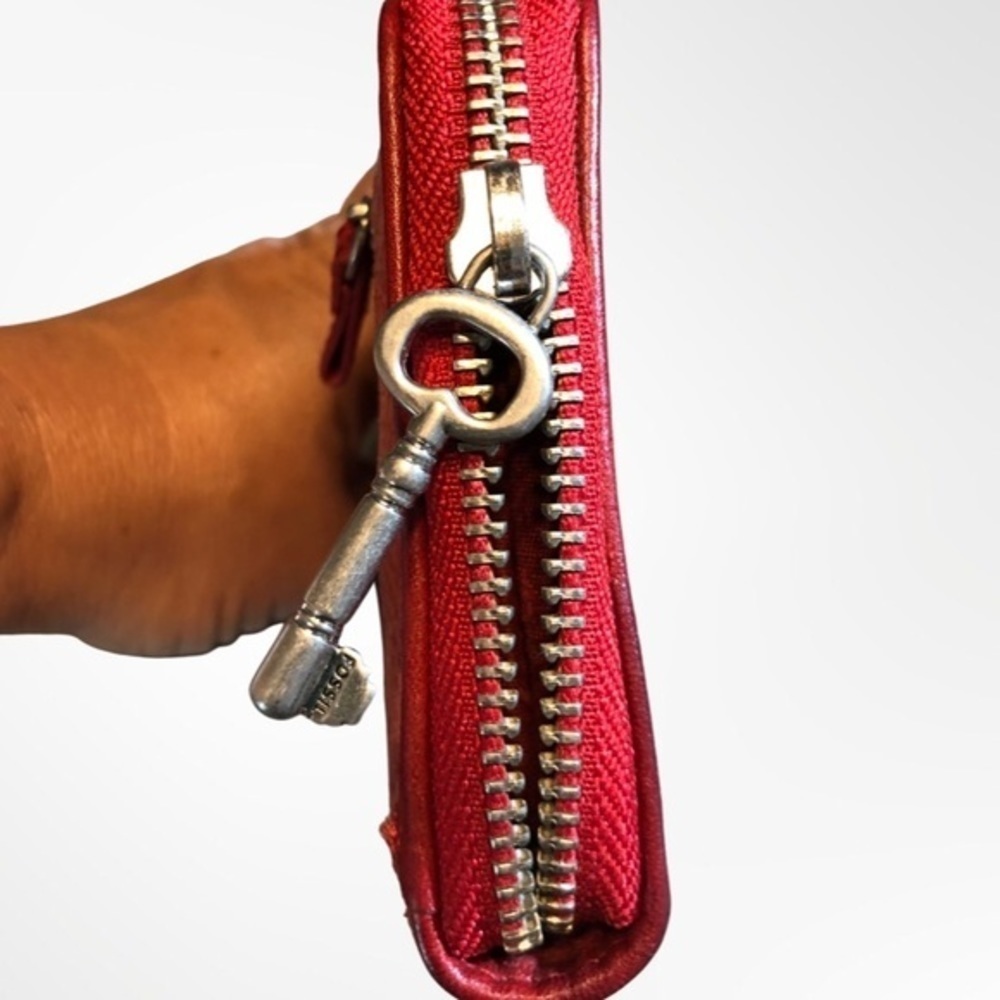 Fossil Wallet - Picture 6 of 6